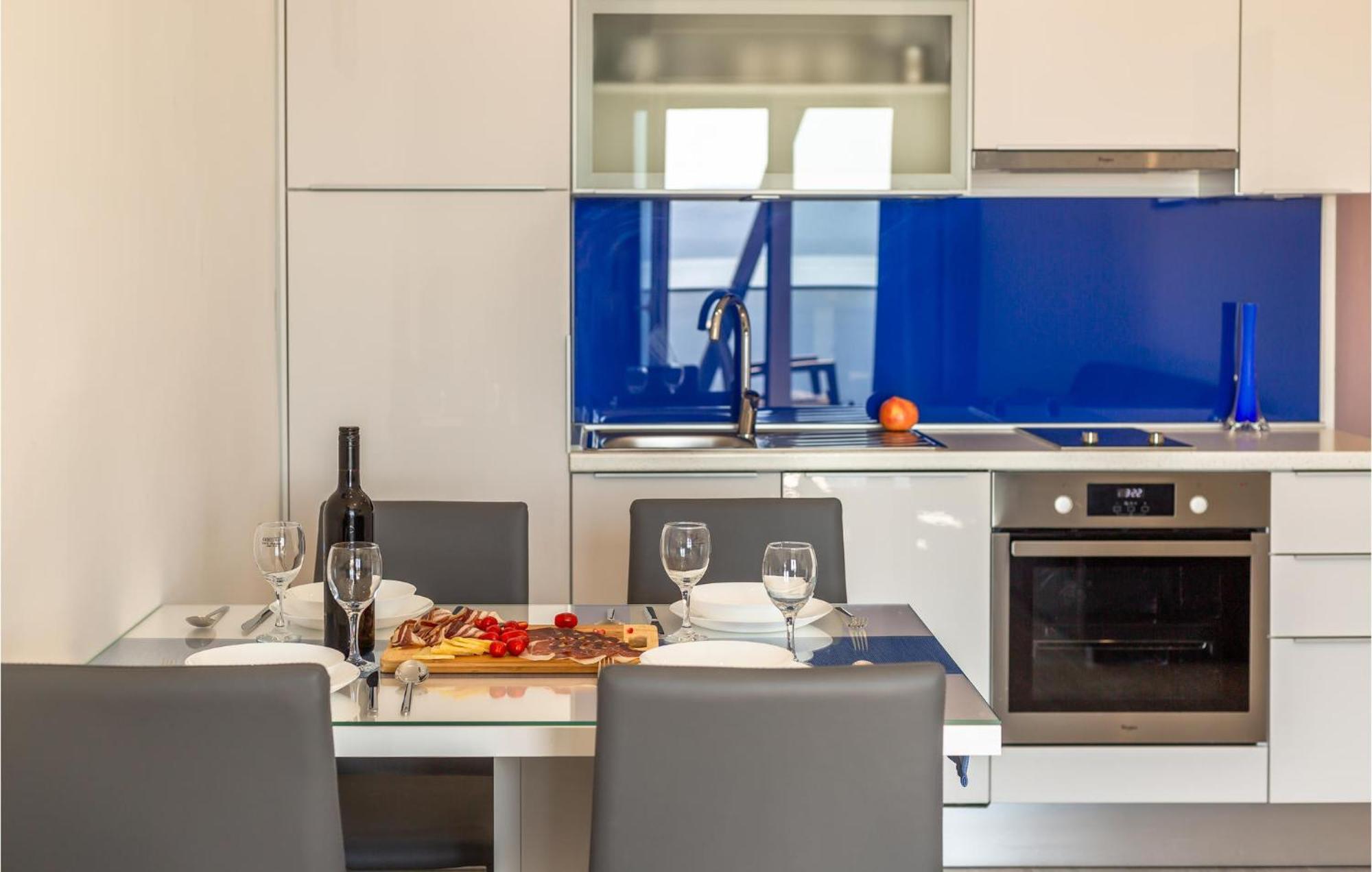 Amazing Apartment In Medici With Kitchen Kutleša Kültér fotó