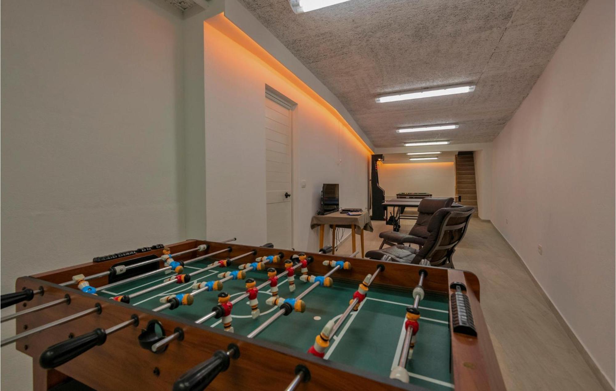 Amazing Apartment In Medici With Kitchen Kutleša Kültér fotó